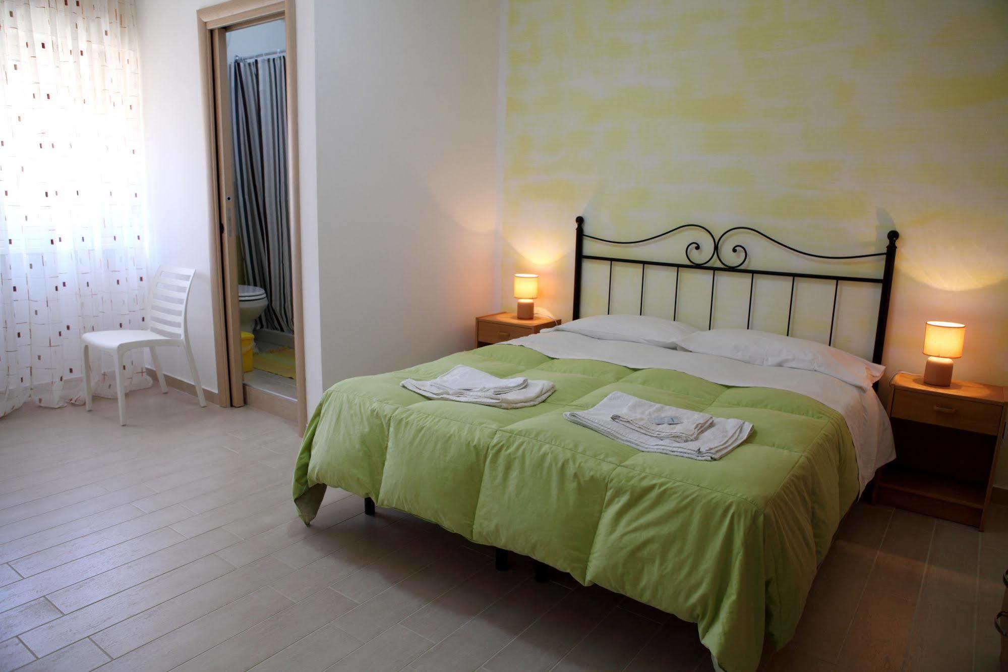 B&B Le Dune Beach San Leone Bagian luar foto