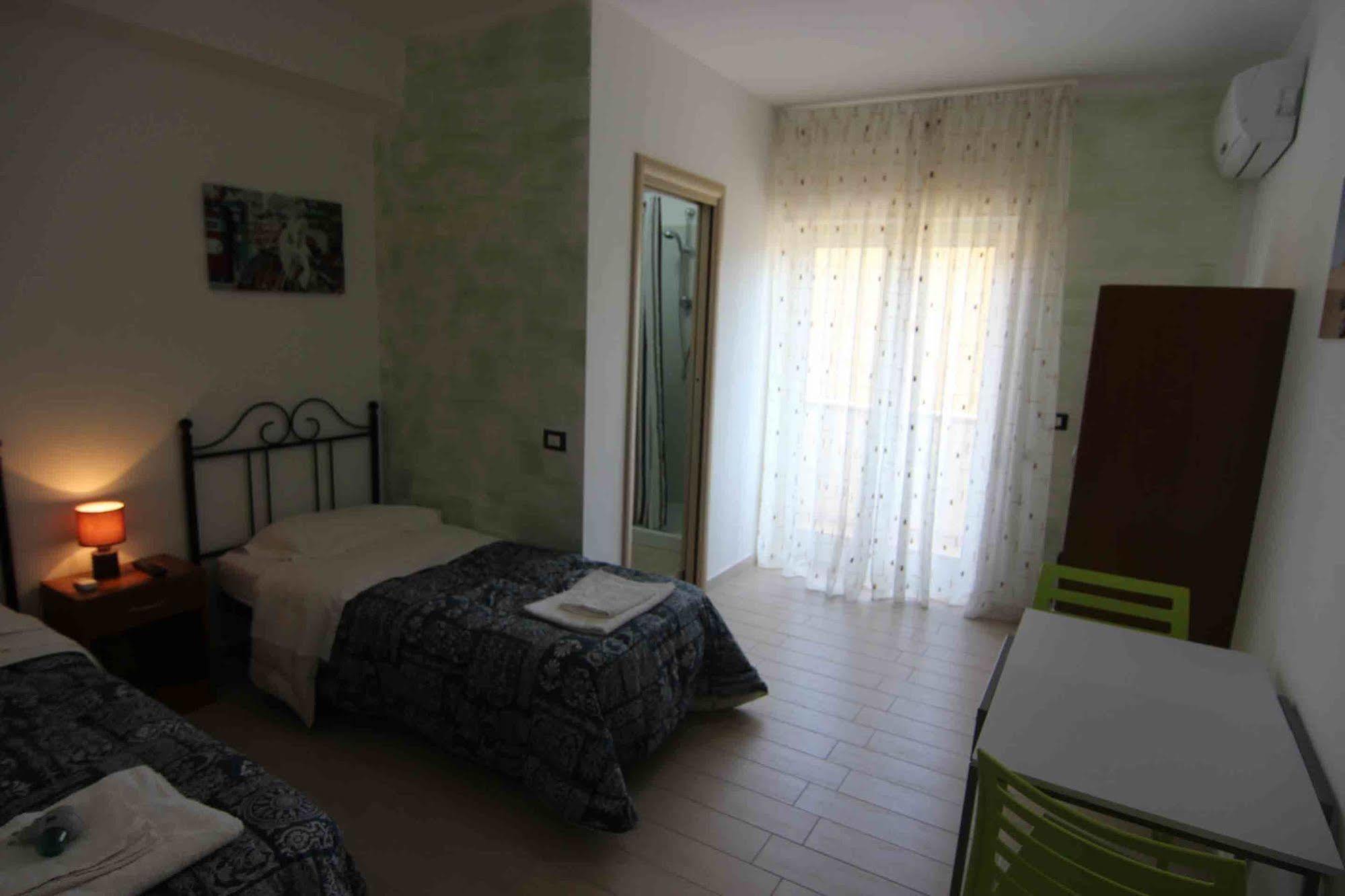 B&B Le Dune Beach San Leone Bagian luar foto